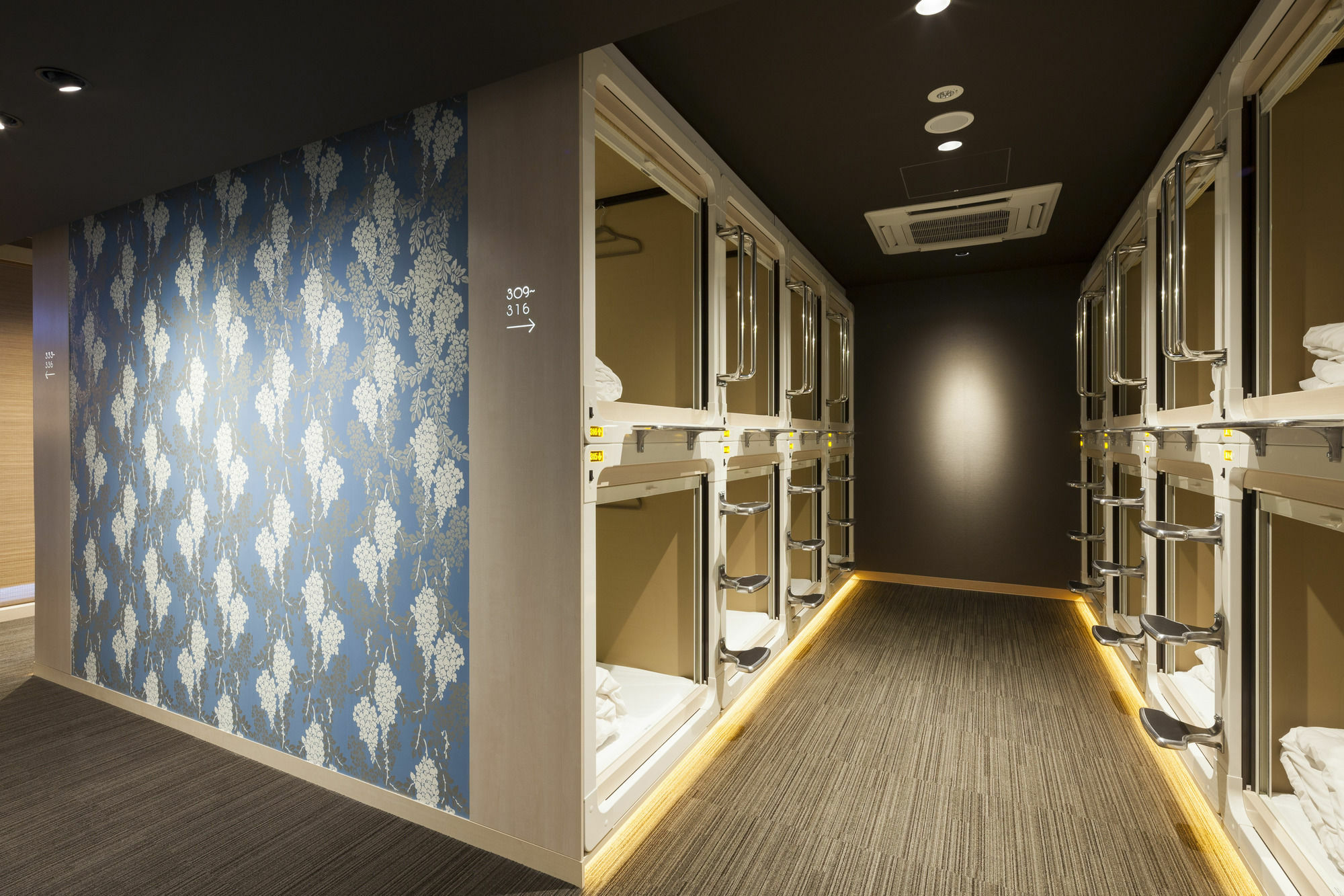 Tokyo Ginza Bay Hotel Екстериор снимка